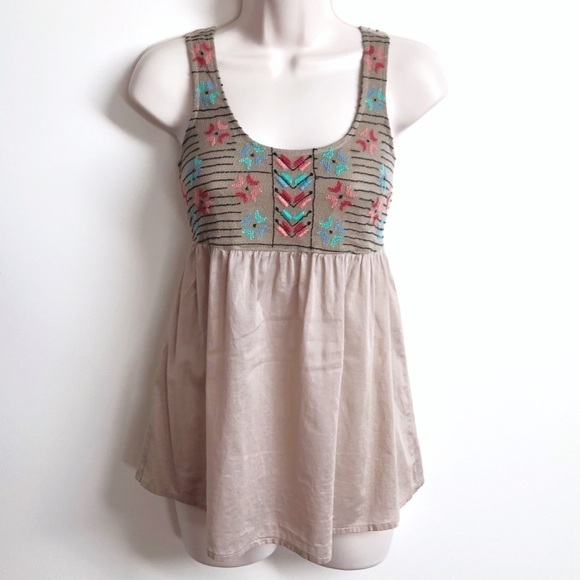 🆕 Scoop neck embroidered aztec tank top small - Picture 1 of 8